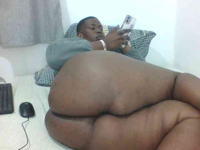 Sexyblacktits webcam