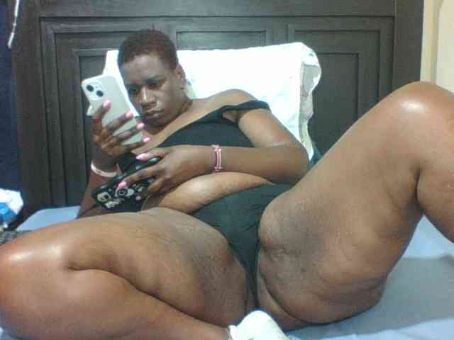 Sexyblacktits webcam