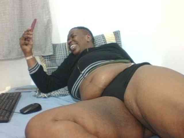 Sexyblacktits webcam