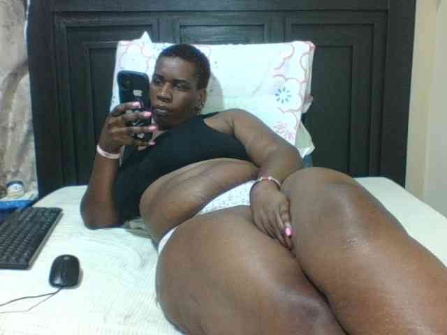 Sexyblacktits webcam