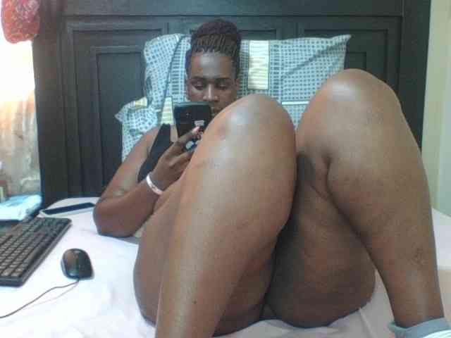 Sexyblacktits webcam