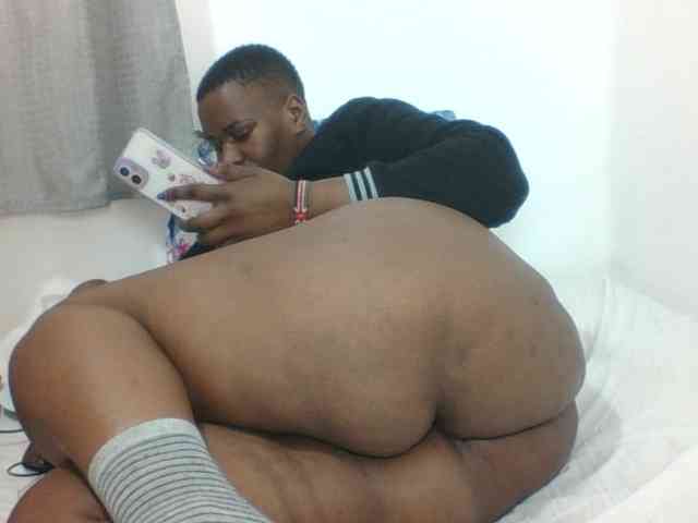 Sexyblacktits webcam