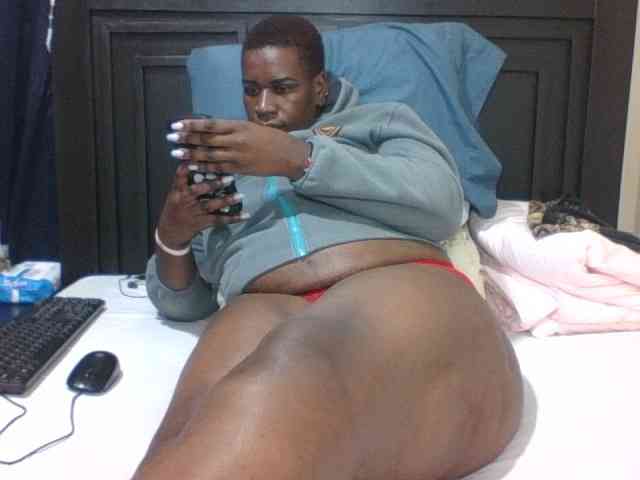 Sexyblacktits webcam