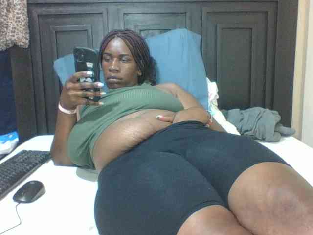 Sexyblacktits webcam