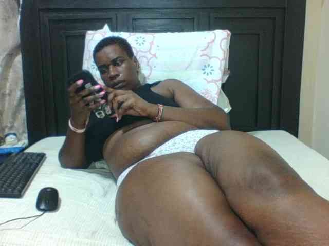 Sexyblacktits webcam