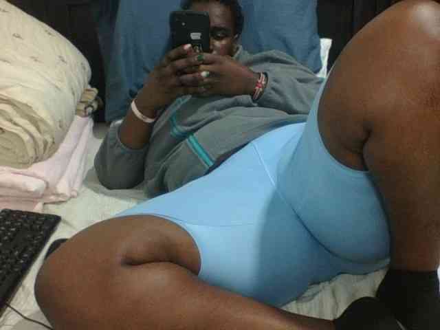 Sexyblacktits webcam