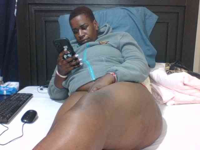 Sexyblacktits webcam