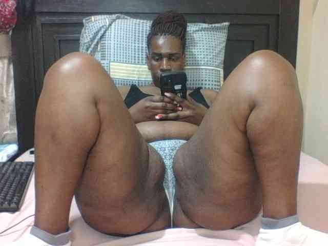 Sexyblacktits webcam