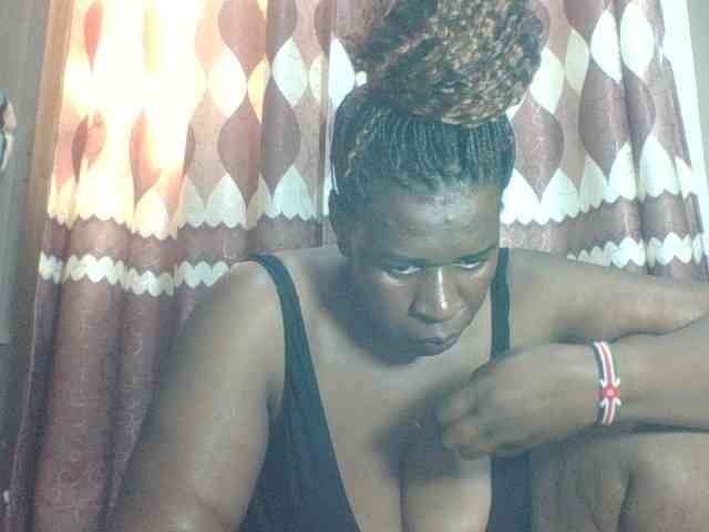 Sexyblacktits webcam