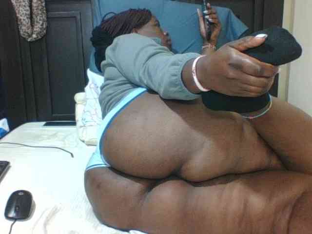 Sexyblacktits webcam