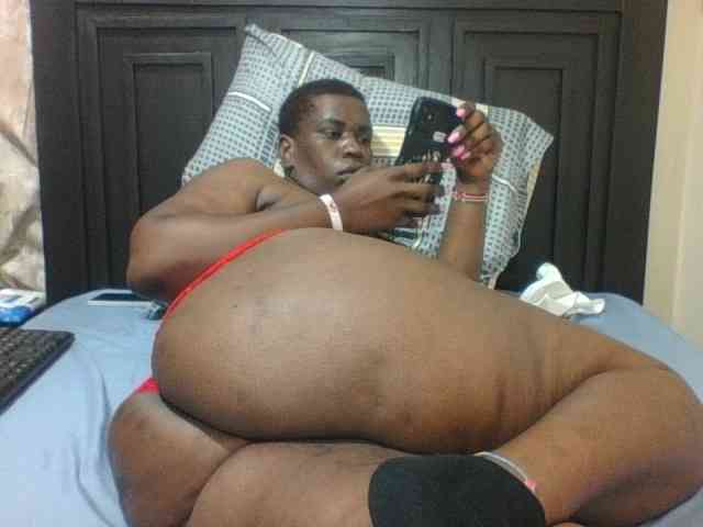 Sexyblacktits webcam