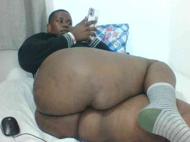 Sexyblacktits webcam
