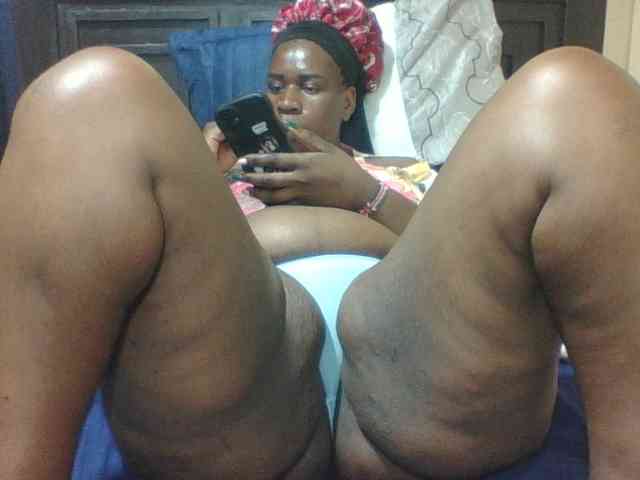 Sexyblacktits webcam