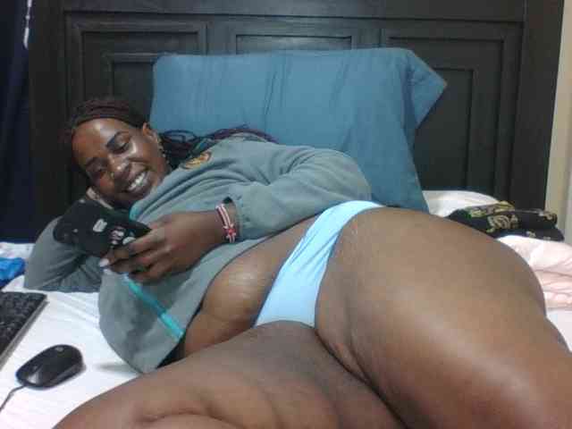 Sexyblacktits webcam