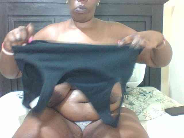 Sexyblacktits webcam