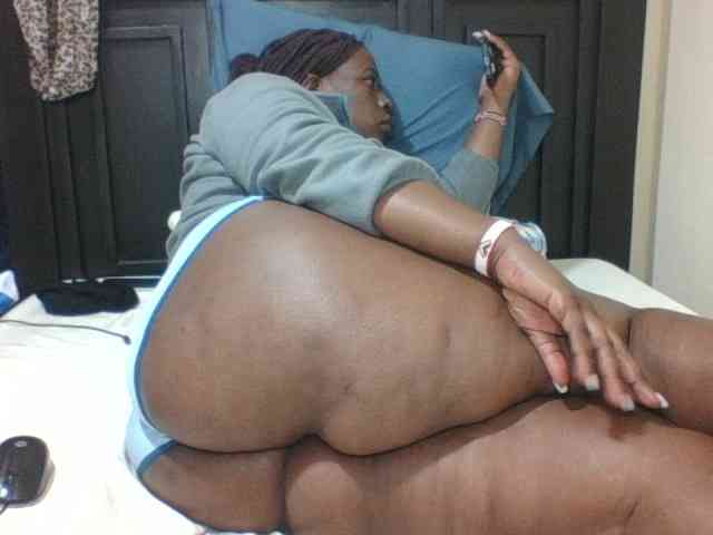 Sexyblacktits webcam