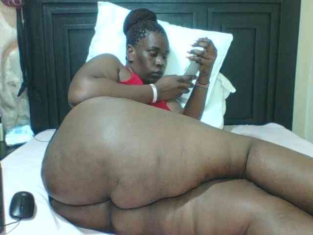 Sexyblacktits webcam