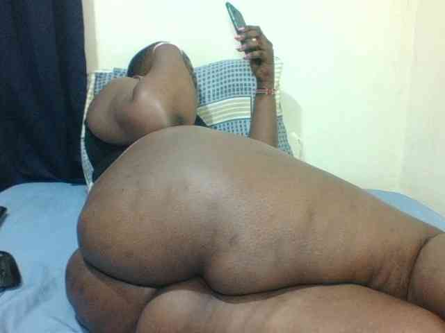 Sexyblacktits webcam