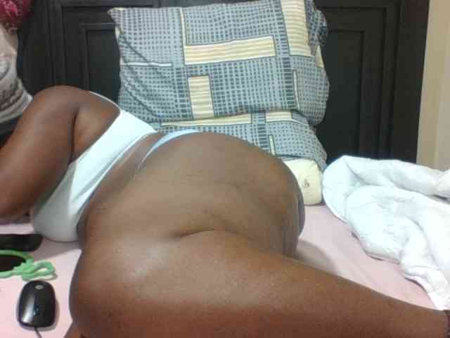 Sexyblacktits webcam