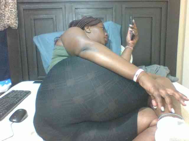 Sexyblacktits webcam