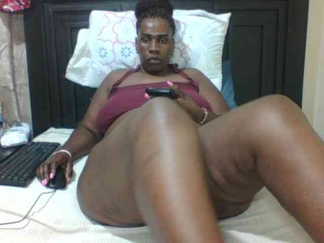 Sexyblacktits webcam