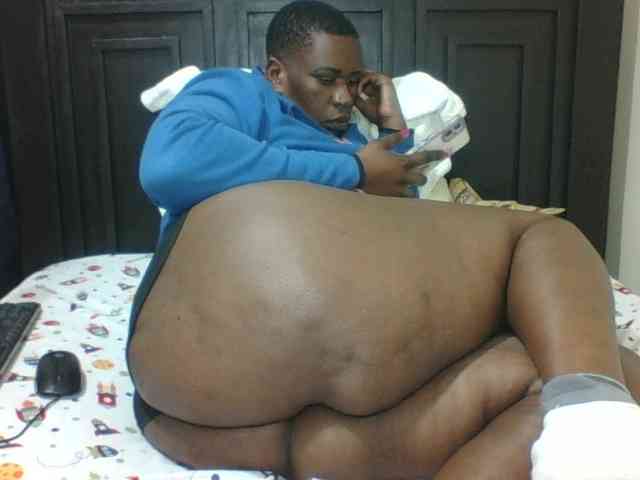 Sexyblacktits webcam