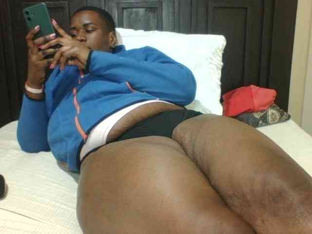 Sexyblacktits webcam