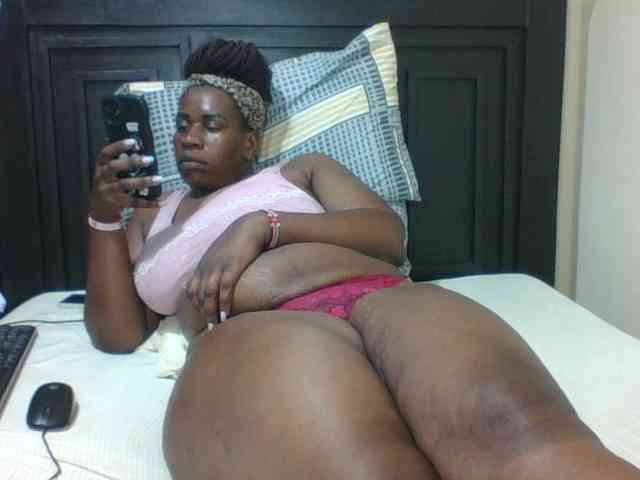 Sexyblacktits webcam