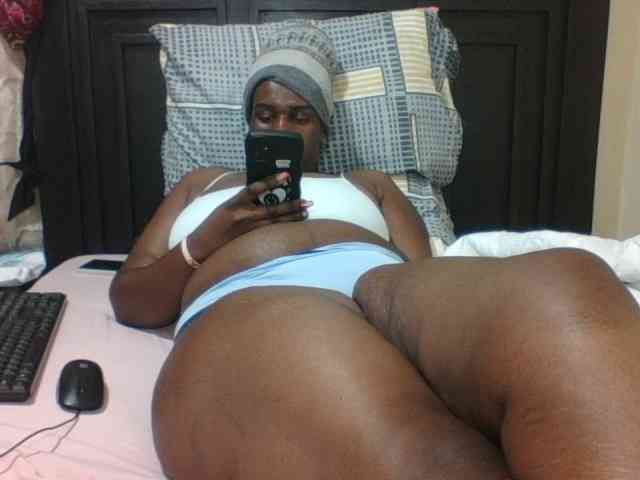 Sexyblacktits webcam