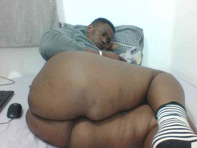 Sexyblacktits webcam