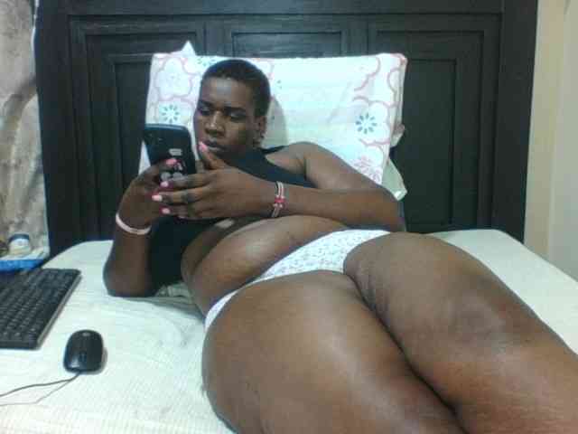 Sexyblacktits webcam