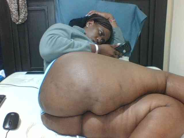 Sexyblacktits webcam