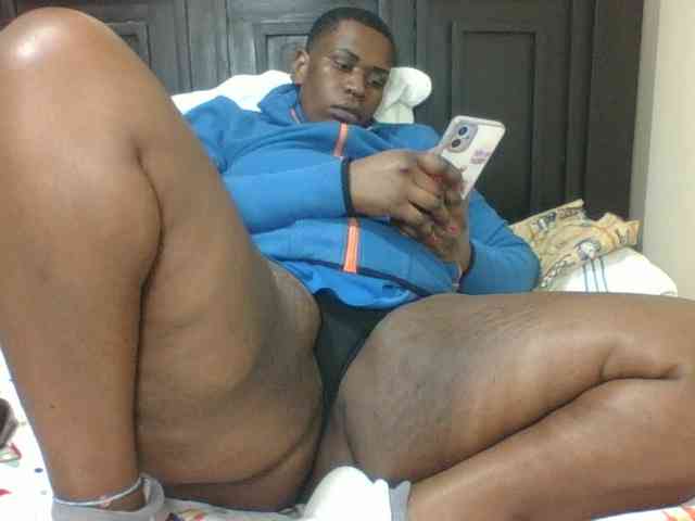 Sexyblacktits webcam