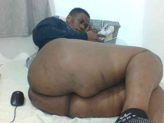 Sexyblacktits webcam