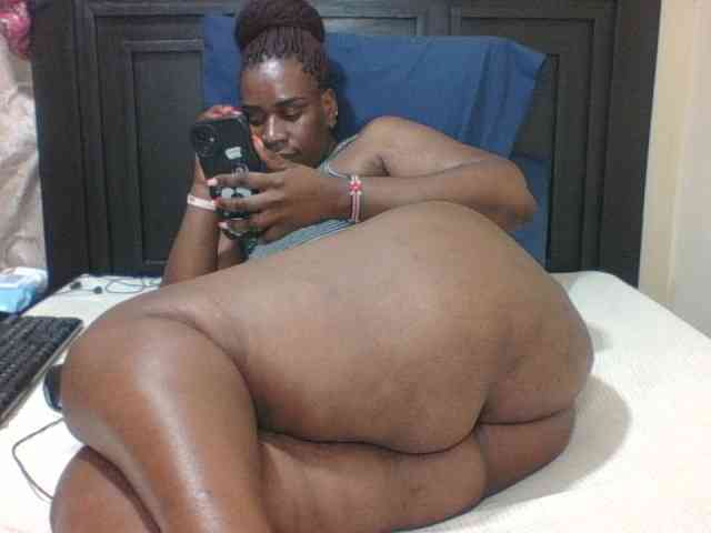 Sexyblacktits webcam