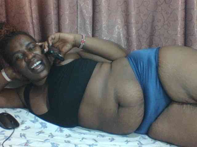 Sexyblacktits webcam