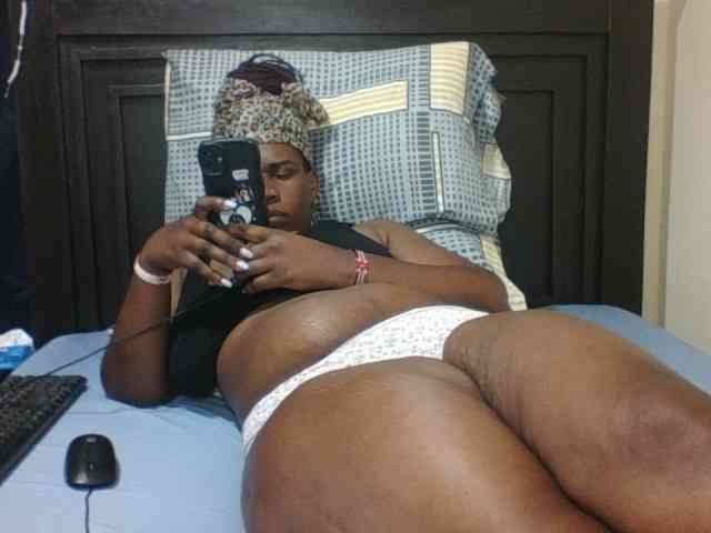 Sexyblacktits webcam