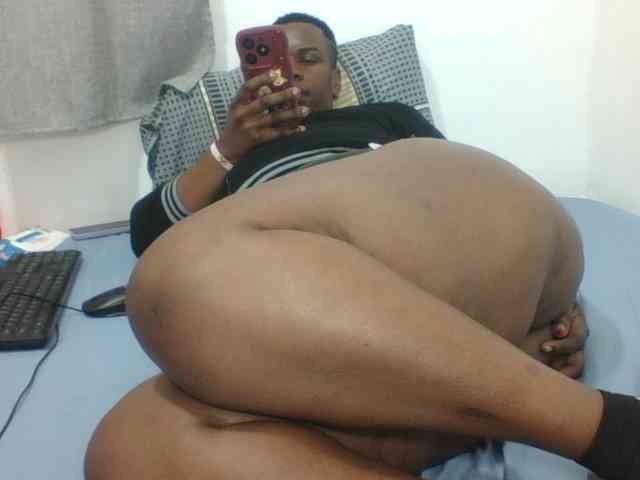 Sexyblacktits webcam