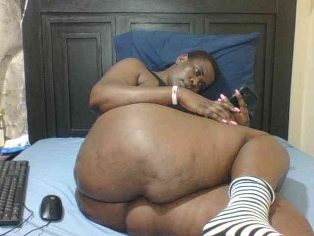 Sexyblacktits webcam