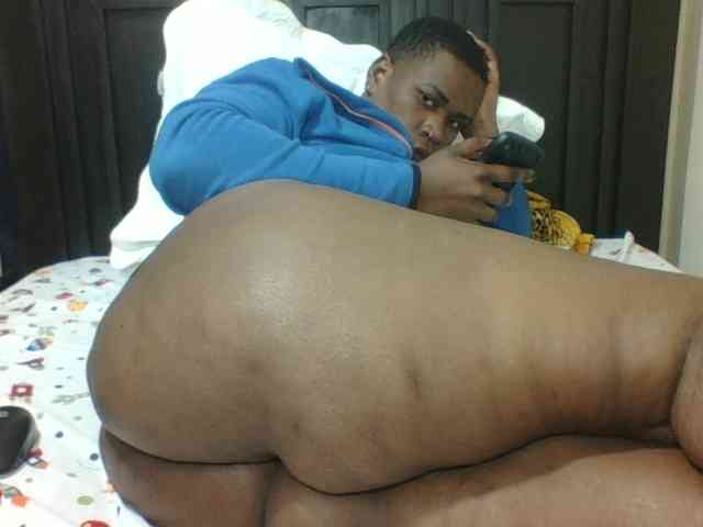 Sexyblacktits webcam