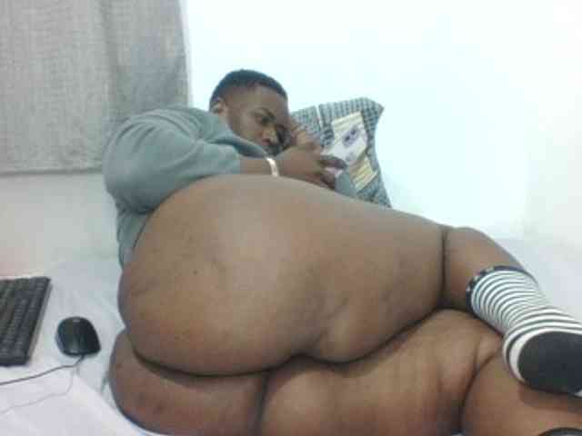 Sexyblacktits webcam