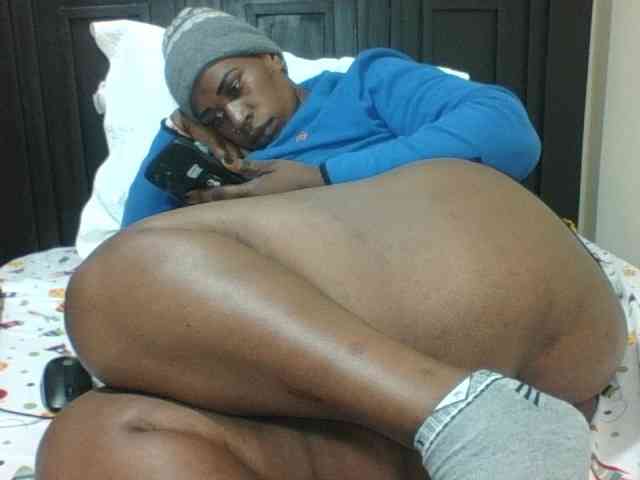 Sexyblacktits webcam