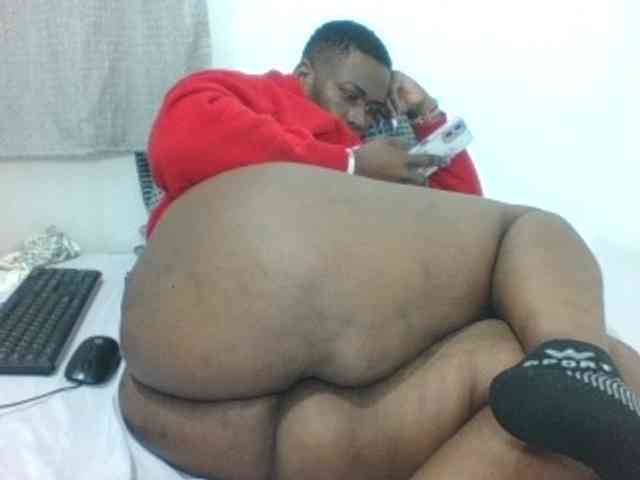 Sexyblacktits webcam