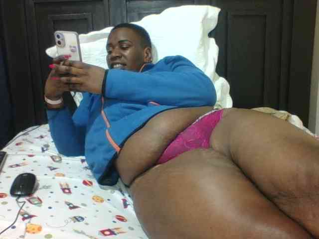 Sexyblacktits webcam