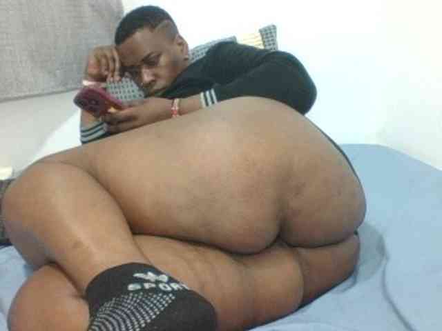 Sexyblacktits webcam