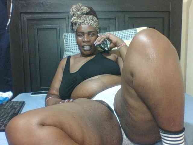 Sexyblacktits webcam