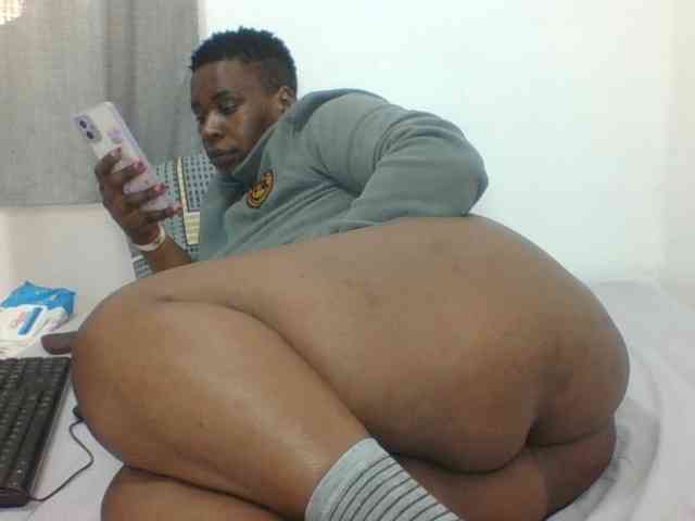 Sexyblacktits webcam