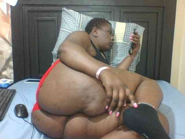 Sexyblacktits webcam