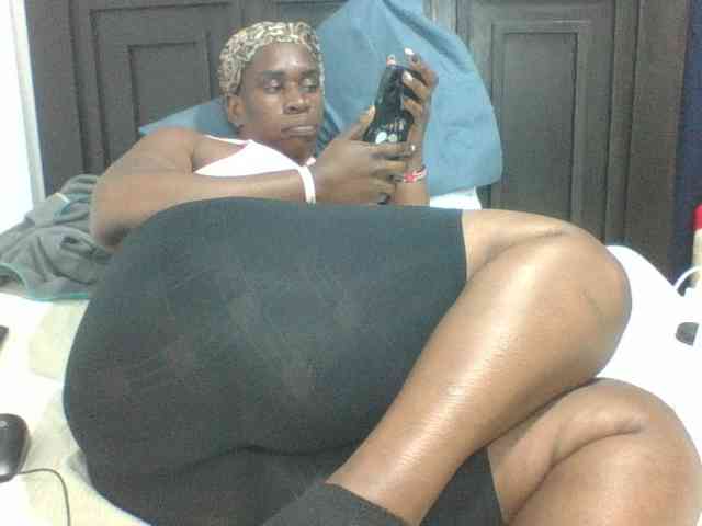 Sexyblacktits webcam