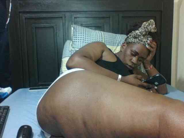 Sexyblacktits webcam